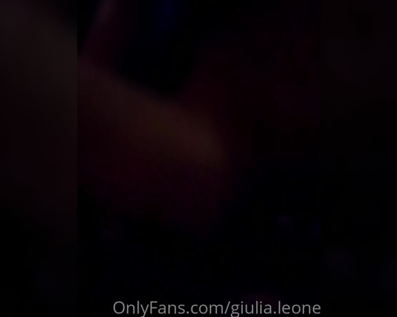 Giulia Leone aka giulialeone OnlyFans - Mi avete mai sentito cantare altro video solo per voi abbonati