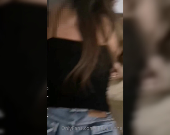 Giulia Leone aka giulialeone OnlyFans - Uno dei miei primi video, anche questo non sapevamo di condividerlo quando stato girato,