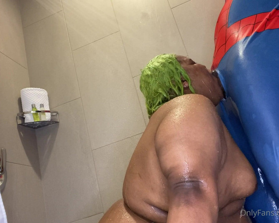 Headgoddess aka headgod5x OnlyFans - My first shower scene raw & unedited @headgod5xx @deepthroatbully