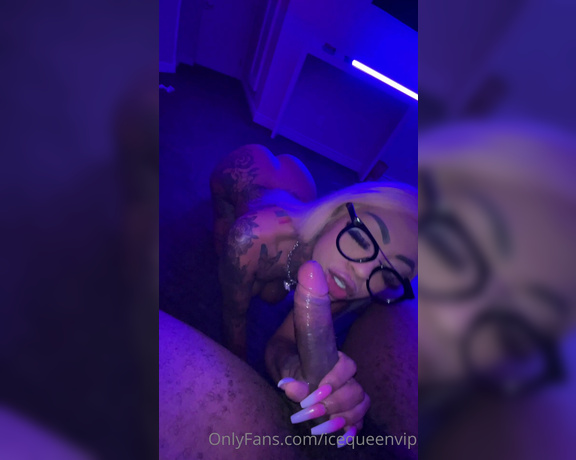 Mami Zen aka vipexoticsnack OnlyFans - Blowing bubbles on his cock Smart Girls Suck Dick better I put on my reading glasses