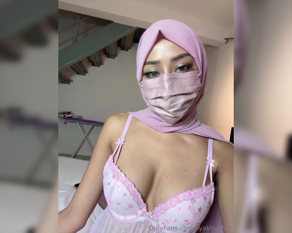 Sya Khalifah aka syakhalifah OnlyFans  PPV Video -  How about we take it slow lemme warm you up baby, I hope youre ready for