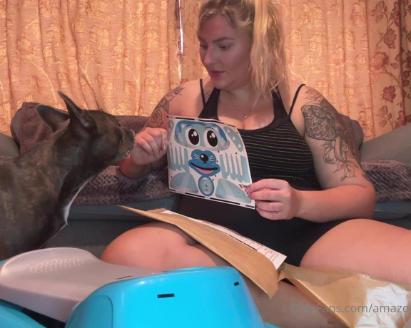 Sapphire Stone aka amazonsapphirestone OnlyFans - BUILD A KIDS TOY CAR WITH ME! I had to use this for a custom,