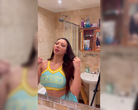 Lola London aka onlylolalondon OnlyFans - Full length video available