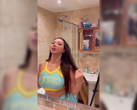 Lola London aka onlylolalondon OnlyFans - Full length video available