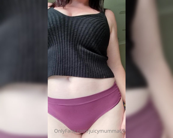 Juicy Mumma aka juicymumma69 OnlyFans - Little butt play That red check