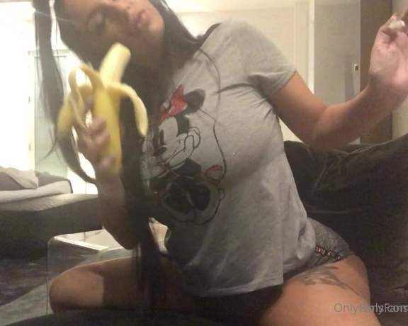 Jojouncut aka jojouncut OnlyFans - Getting nasty with some fruit dont you wish this was your i was doing this