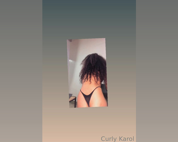 Curly Hotwife aka curlykarol OnlyFans - Who’s eating