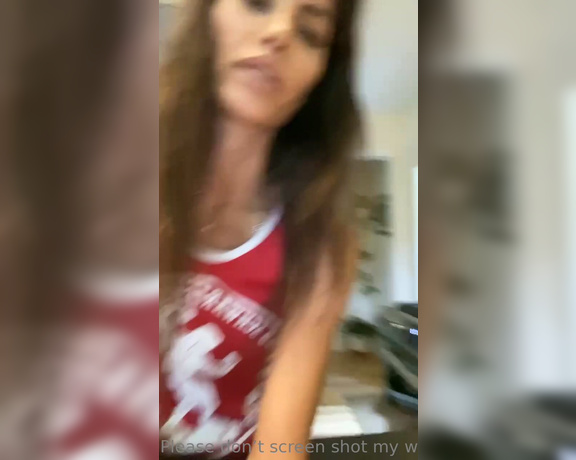 Jala Sue aka jalasue OnlyFans - Juicing with Jala Would you like to see more