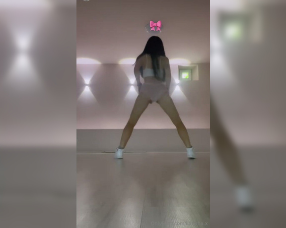 Karisha x aka karishax OnlyFans - I remember you enjoyed watching my dances, so heres another video of my dance moves