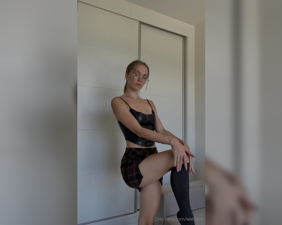 Kate Fleur aka wetfleur OnlyFans Video 1037