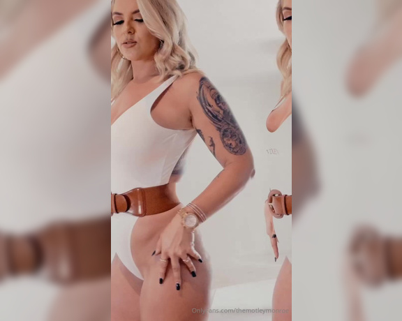 Mötley Monröe aka themotleymonroe OnlyFans Video 3965