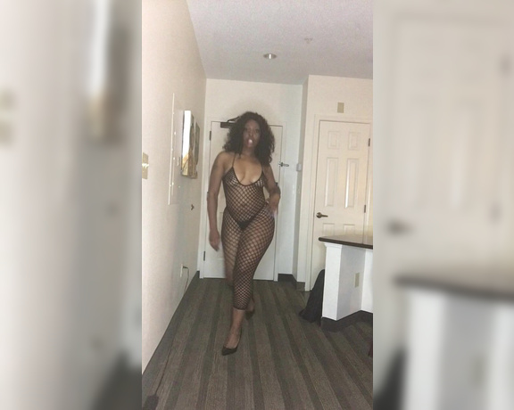 Samira_0825 aka samira_0825 OnlyFans - Catch of the day