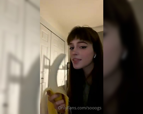 Soogsx aka soogsx OnlyFans - Good morning gotta get that potassium