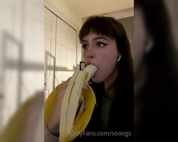 Soogsx aka soogsx OnlyFans - Good morning gotta get that potassium