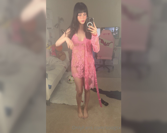 Soogsx aka soogsx OnlyFans - Undressing for u &lt3