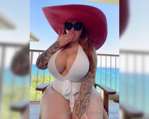 Juliette Michele aka bishoujomom OnlyFans - NEW Island Vacation MILF Masturbation FULL LENGTH 10min 10sec Video just got sent out to all