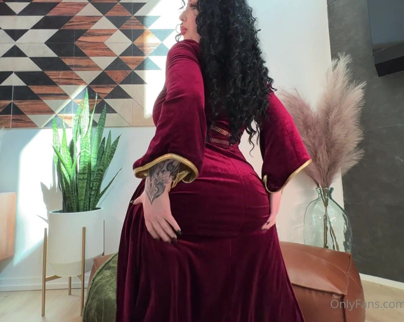 Juliette Michele aka bishoujomom OnlyFans - NEW Full Length 9min Mother Gothel from Tangled Femdom AssworshipFacesitting Video just got sent out