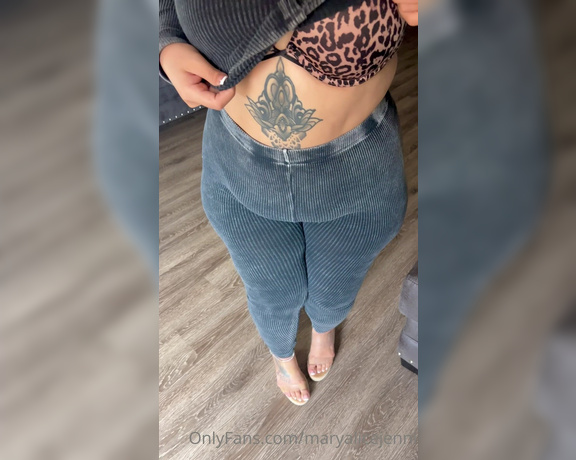 Maryalicejenni aka maryalicejenni OnlyFans - Had to pull them down for you