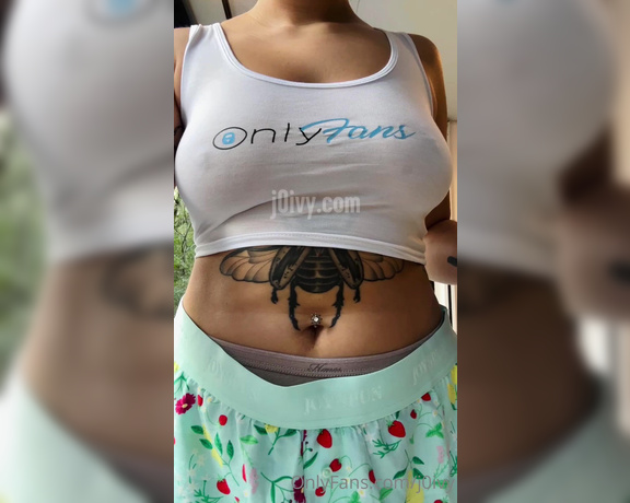 J0ivy aka j0ivy OnlyFans - Some titty drops mid painting today heheh