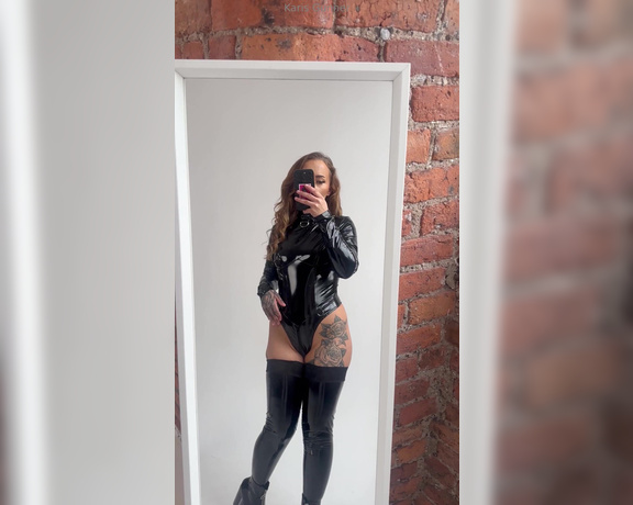 Karis Gunner aka karisgunner OnlyFans - You need more latex in your life