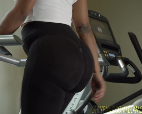 Diamond Monroe aka idreamofdmonroe OnlyFans - Work out video part 1