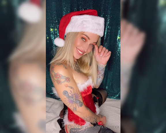 Kleio Valentien aka kleioxxx OnlyFans - Tis The Season  Its time to whip out your candy canes because Santas little helper