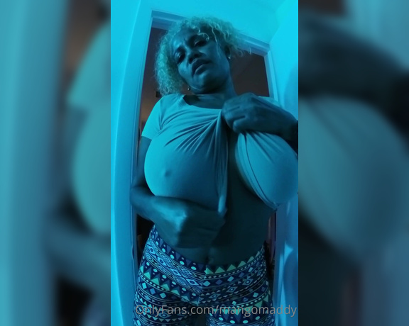 Mango Maddy aka mangomaddy OnlyFans - Hope youre not feeling blue!