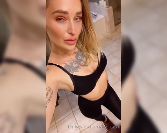 Kleio Valentien aka kleioxxx OnlyFans - Come say hi to see the rest!