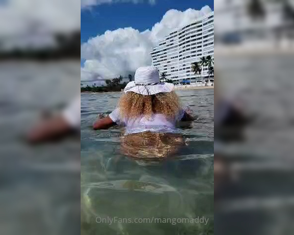 Mango Maddy aka mangomaddy OnlyFans - Playing in the water