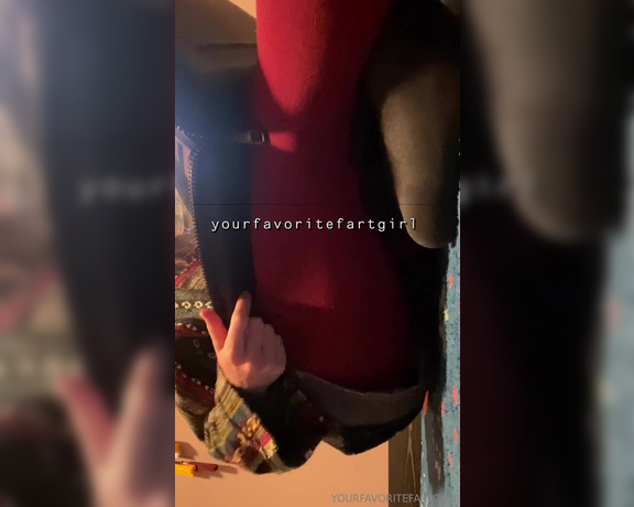 Yourfavoritefartgirl aka yourfavoritefartgirl OnlyFans - My very existence goes against my own community standards especially when my farts smell like