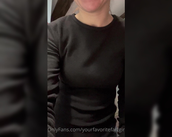 Yourfavoritefartgirl aka yourfavoritefartgirl OnlyFans - I finally got around to trying the hold your cheeks together” kind of fart and