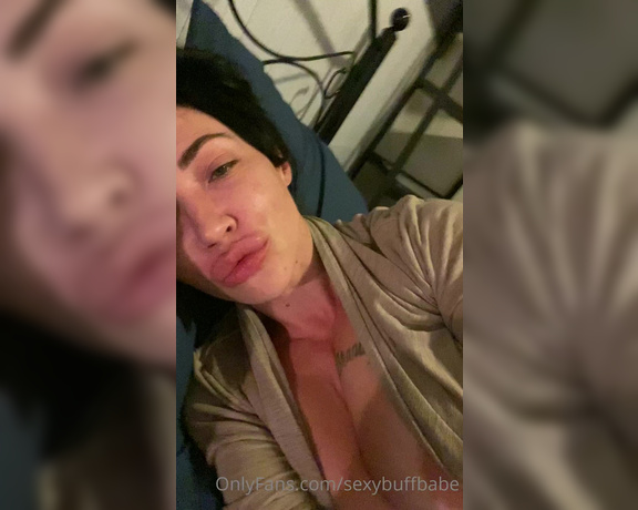 Sexybuffbabe - Happy Monday my Sluts.. Visiting and I am already being a heathen... He fixed up a nice guest bed an X (27.07.2020)