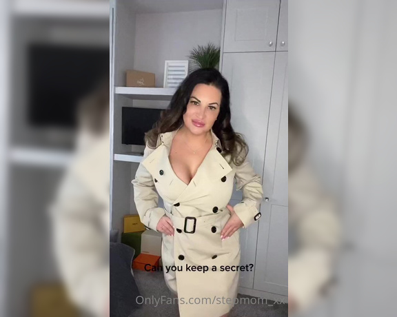 Sophie Lawson aka sophie_lawson OnlyFans - Trench coat