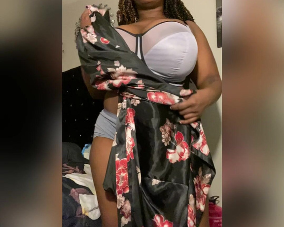 Eboni Amore aka msamore4u OnlyFans - Forgive me, I was blocked for paying for some reason due to Onlyfans deciding