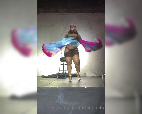 Eboni Amore aka msamore4u OnlyFans - Hey babes So I did my first pure burlesque stage performance last night, and I’m sharing