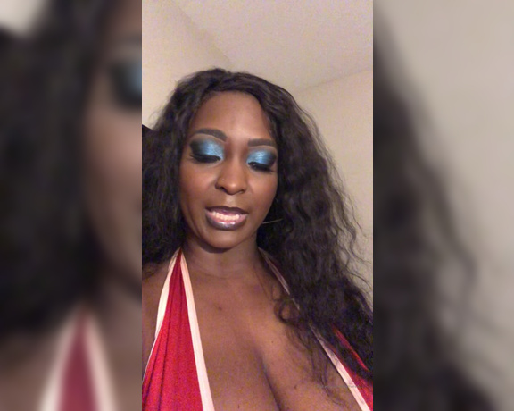 Eboni Amore aka msamore4u OnlyFans - THANKSGIVING RAFFLE ALERT Wanna win a SkypeFaceTime show Watch this vid to find out