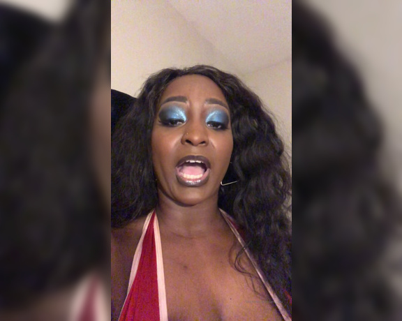 Eboni Amore aka msamore4u OnlyFans - THANKSGIVING RAFFLE ALERT Wanna win a SkypeFaceTime show Watch this vid to find out