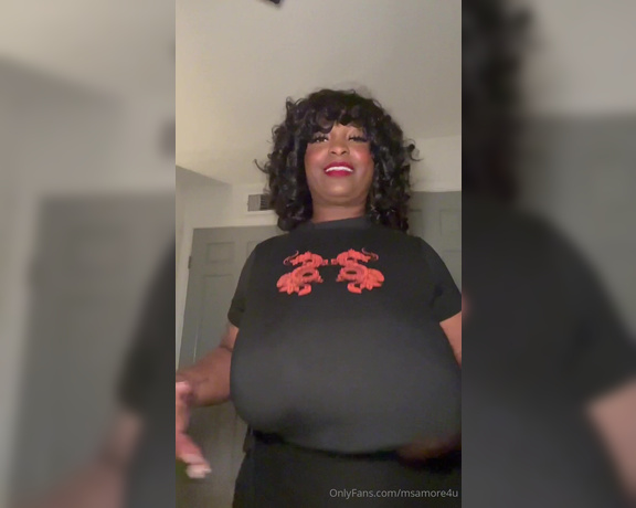 Eboni Amore aka msamore4u OnlyFans - Bouncing these for