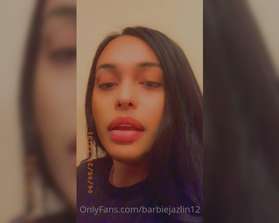 Jazlin González Tifas aka barbiejazlin12 OnlyFans - Que rica sabe esa leche en mi boca