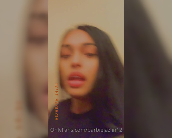 Jazlin González Tifas aka barbiejazlin12 OnlyFans - Que rica sabe esa leche en mi boca