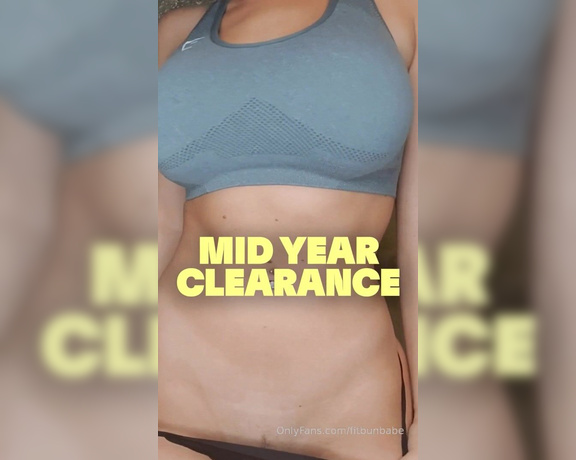 Fitbunbabe aka fitbunbabe OnlyFans - MID YEAR CLEARANCE My most memorable files from 2024 so far! Can you believe that peach,