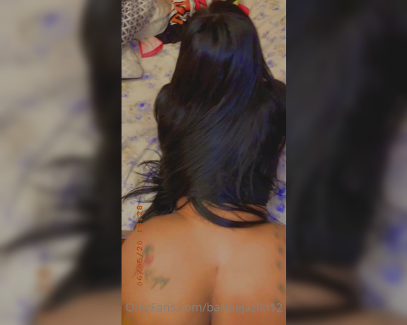 Jazlin González Tifas aka barbiejazlin12 OnlyFans - Me encantan como aplauden Solo un poquito si me envan propinas lo envo entero