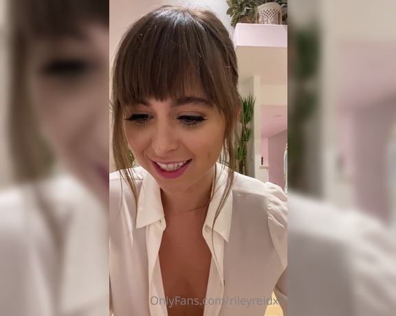 Riley Reid aka rileyreidx3 OnlyFans - Dance tease!!! Just a fun little video of me being a crazy lady dancing