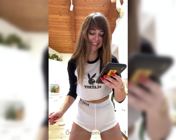 Riley Reid aka rileyreidx3 OnlyFans - DANCE PARTY SFW! Sorry I dont gt naked in this one! Its from an instagram live