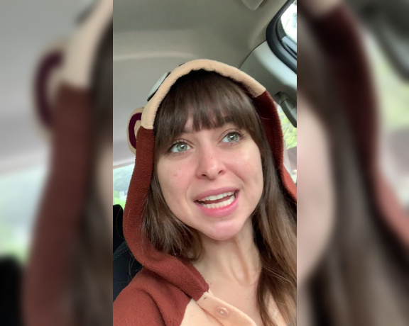 Riley Reid aka rileyreidx3 OnlyFans - Titties in the car!!!!