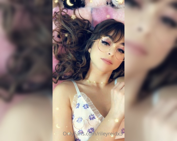 Riley Reid aka rileyreidx3 OnlyFans - I love to tease!! I hope you enjoy these naughty little videos I shot for you!