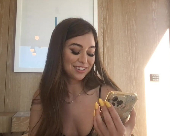 Riley Reid aka rileyreidx3 OnlyFans Video 4322