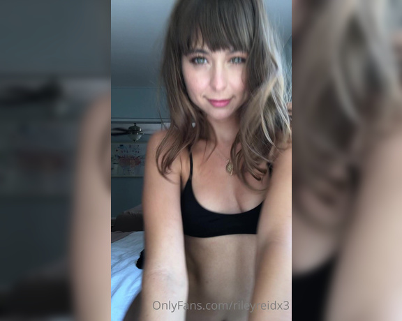 Riley Reid aka rileyreidx3 OnlyFans - I wanna make you mine