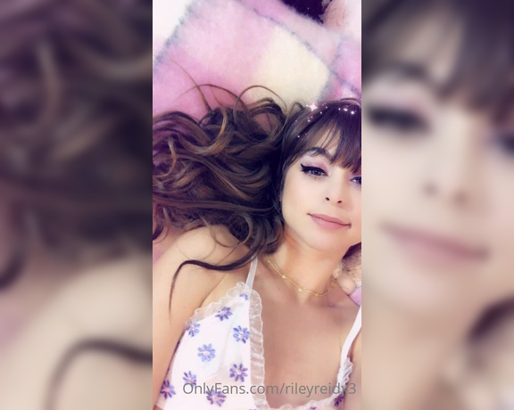 Riley Reid aka rileyreidx3 OnlyFans - I love to tease!! I hope you enjoy these naughty little videos I shot for you!