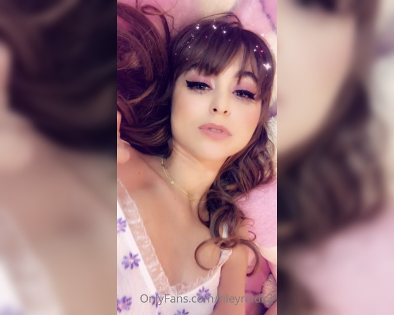 Riley Reid aka rileyreidx3 OnlyFans - I love to tease!! I hope you enjoy these naughty little videos I shot for you!